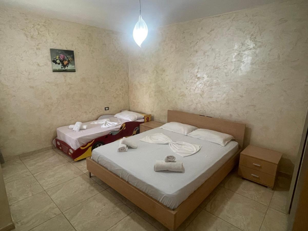 1-Stunning Sea View Apartments! Саранда Екстер'єр фото